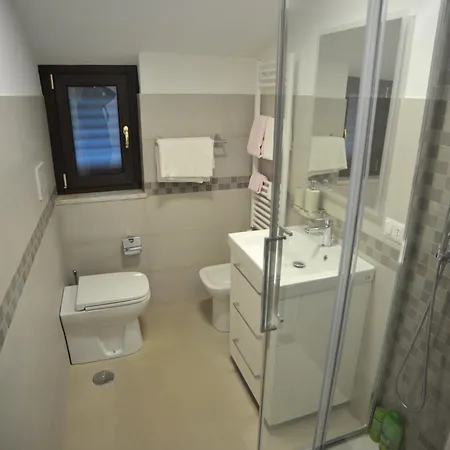 Coastal Cliff, Amalfi Lifestyle Apartment